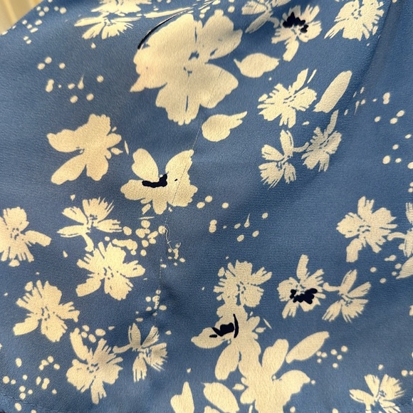 Women’s High Neck Floral Dress - Picture 4 of 5